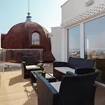 Royal Sky Penthouse * Odesa