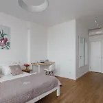 Royal Sky Penthouse * Odessa