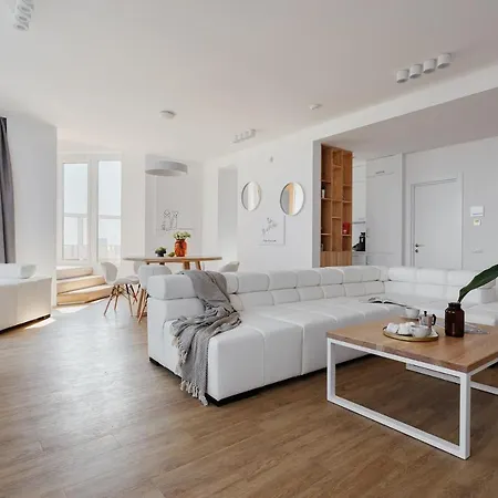 Royal Sky Penthouse Апартаменты