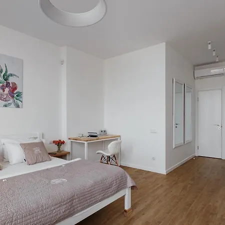 Royal Sky Penthouse * אודסה